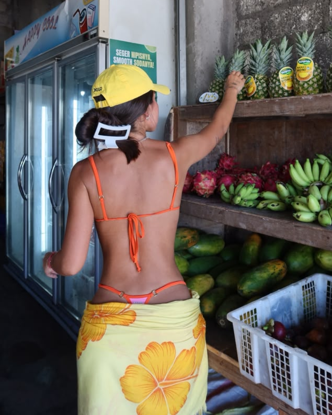 BOTTOM TAYRONA